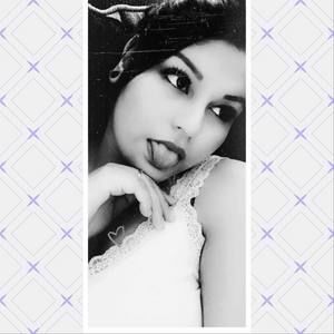 Meet your Posher, Jerrina